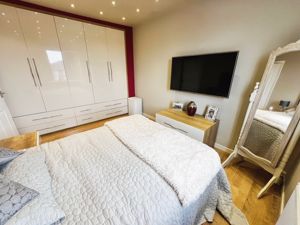 Bedroom - click for photo gallery